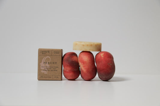 Peachy - exfoliating face wash