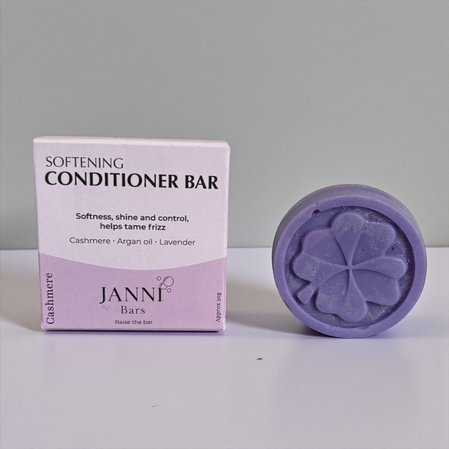 Softening Conditioner Bar for Frizzy Hair
